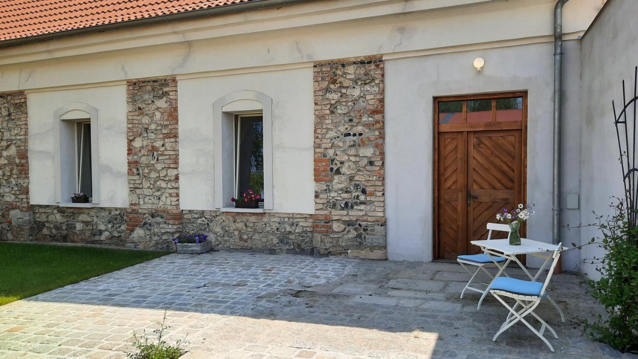 Korn-Hof Aparthotel Kornatice Εξωτερικό φωτογραφία